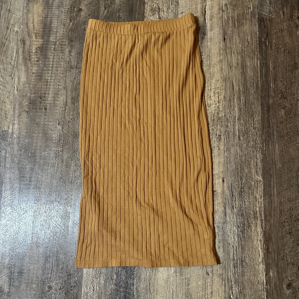 Old Navy Mustard Pencil Skirt